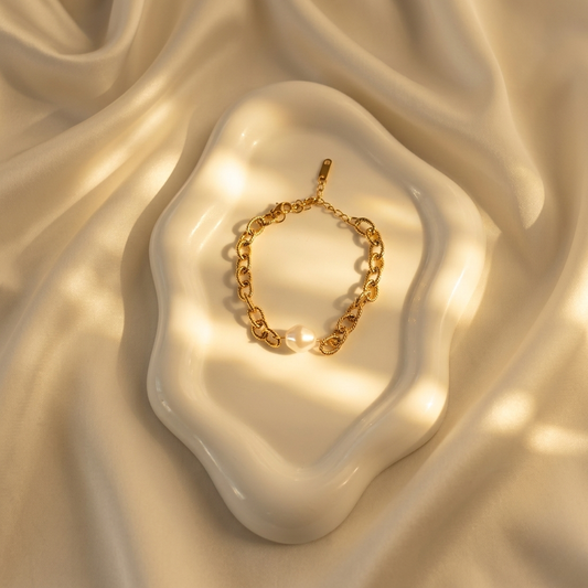 Isla Pearl Bracelet