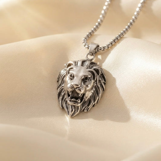 Leo Roaring Necklace