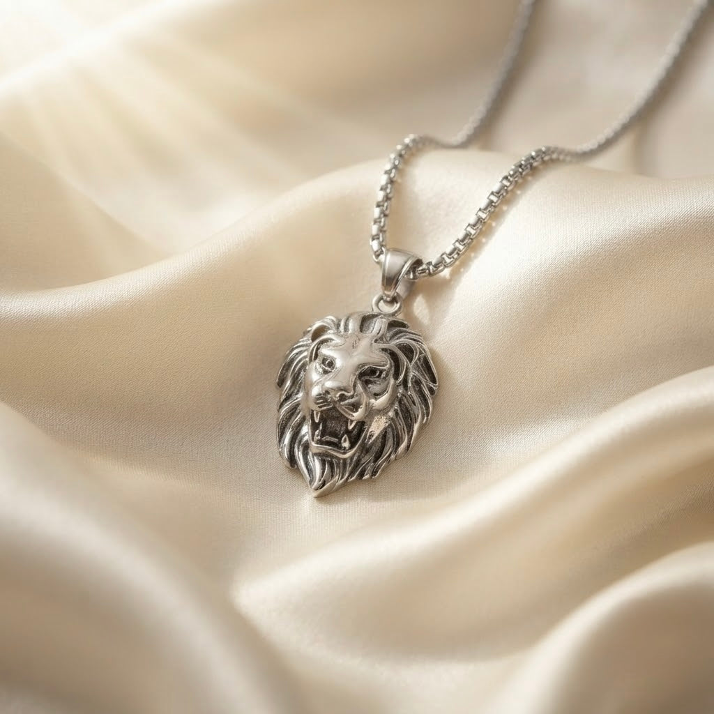 Leo Roaring Necklace