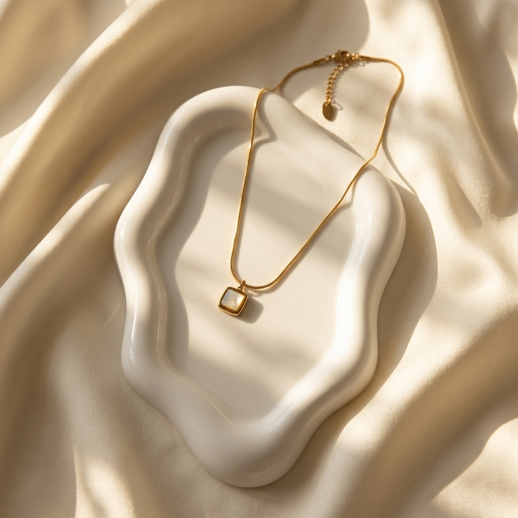 Luna Stone Necklace